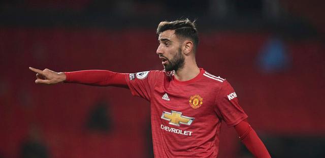  曼城德比平局收场，瓜帅赛后怒批裁判  